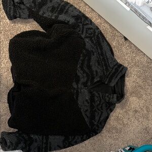 Reebok Black Fleece Pullover